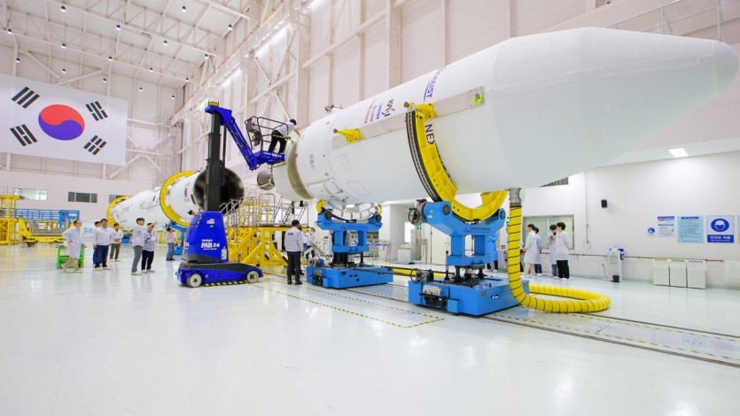 누리호 3차 발사 “준비 끝”… 24일 우주로｜동아일보
